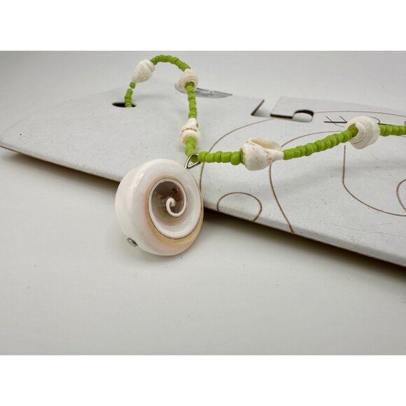 Urban Outfitters Green & Shell Beaded Boho Necklace - Picture 3 of 5